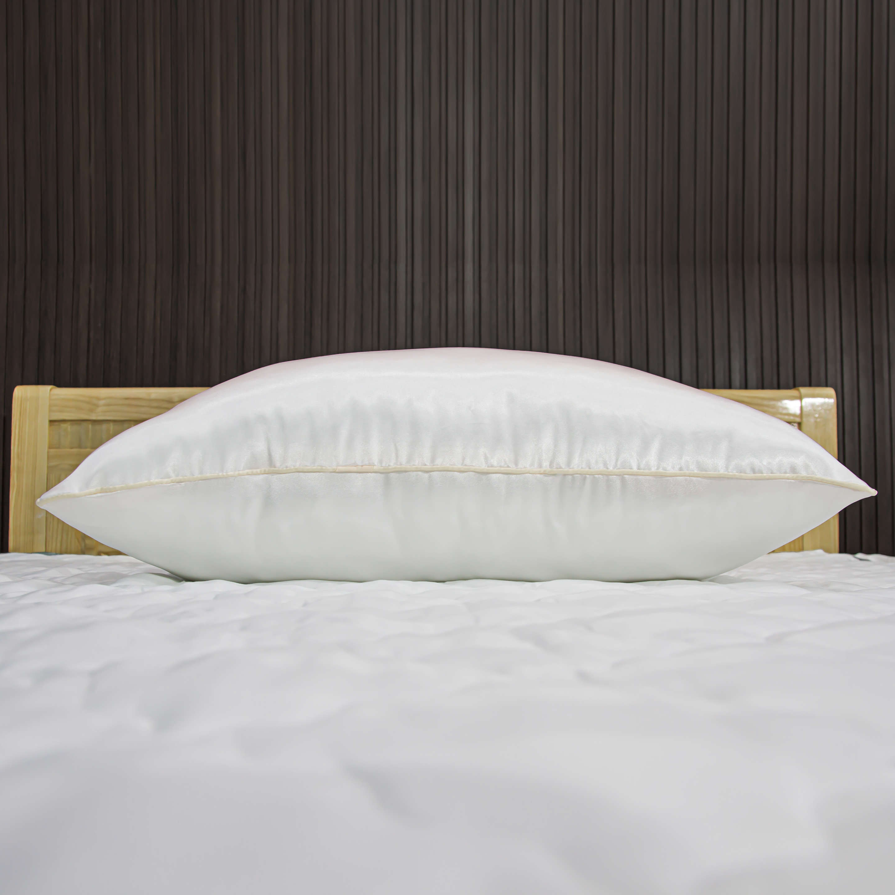 Gối Lông Vũ Cloud Comfort